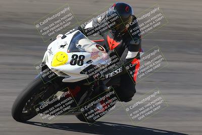 media/Nov-06-2023-Moto Forza (Mon) [[ce023d0744]]/4-Beginner Group/Session 2 (Bowl Tight Speed)/